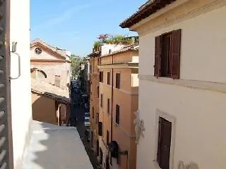 Genovesi Rth 2* Róma